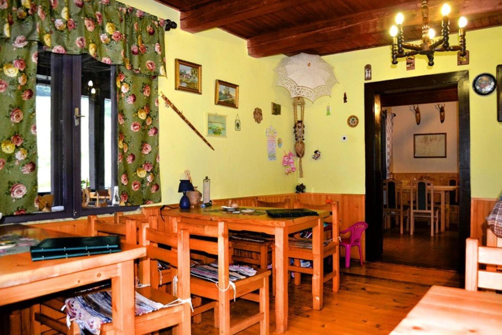 Penzion Pastierna Dedinky Exteriér fotografie