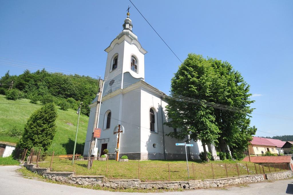 Penzion Pastierna Dedinky Exteriér fotografie
